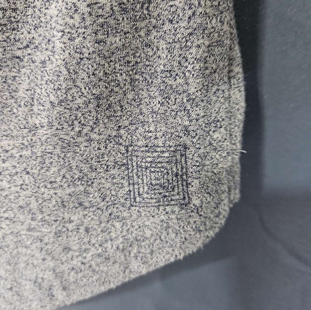 LuLaRoe- Men's long sleeve pullover t-shirt size L - Picture 3 of 7